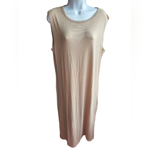 ZYIA Dresses & Skirts - Zyia Active Monterey Dress Beige Sleeveless Sporty Midi Size L